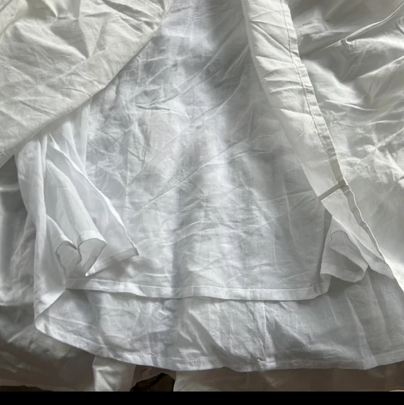 Roller RabbitJanni Tie V-Neck Long Sleeve Ruffle Cuff Waistless Tiered Dress - Picture 8 of 16